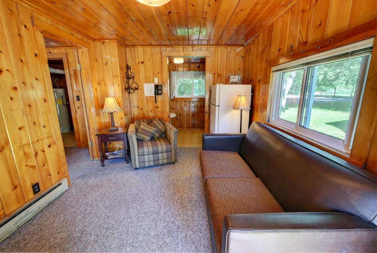 Idle A While Cabins Twisp Exterior photo