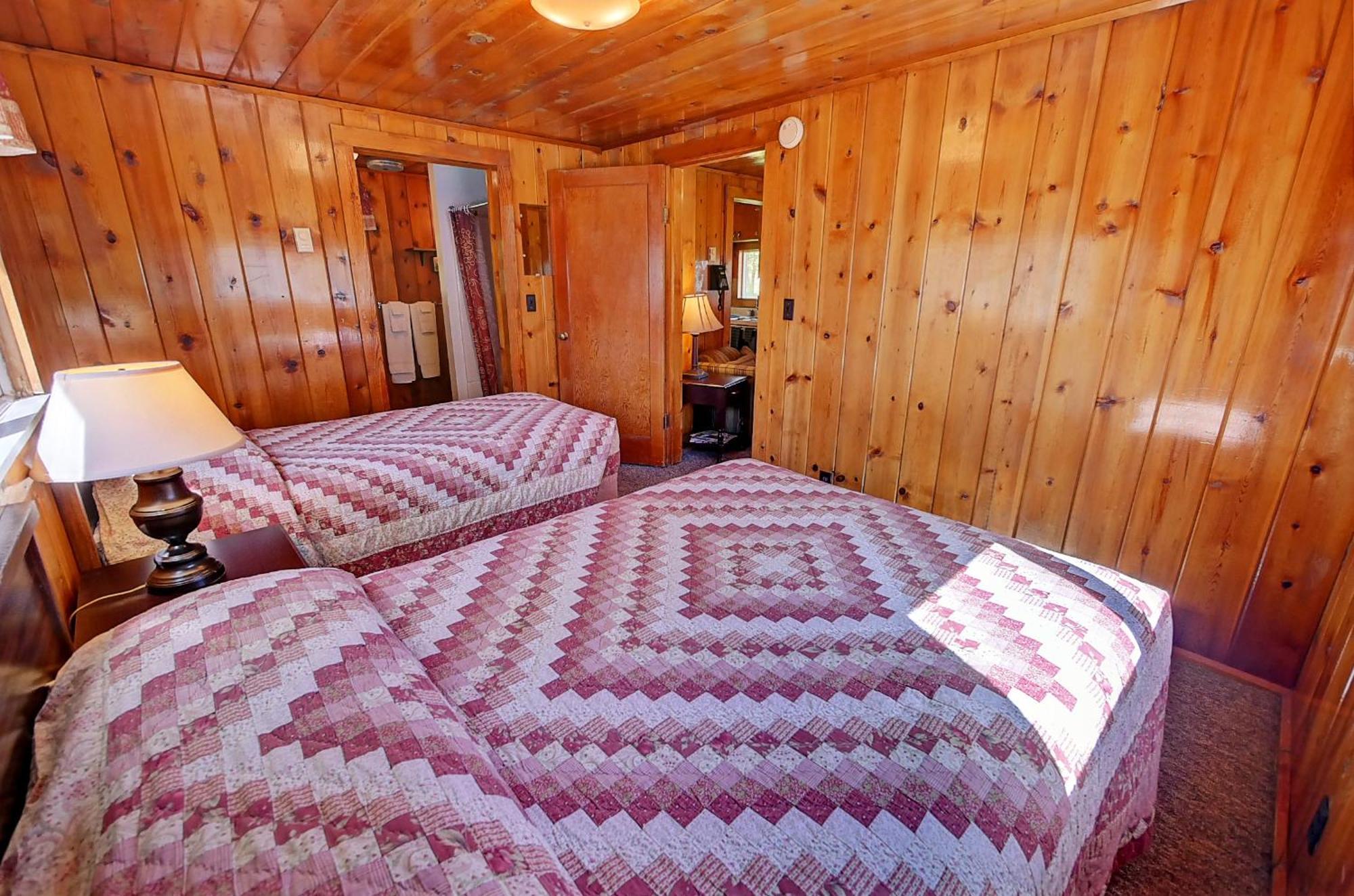 Idle A While Cabins Twisp Exterior photo